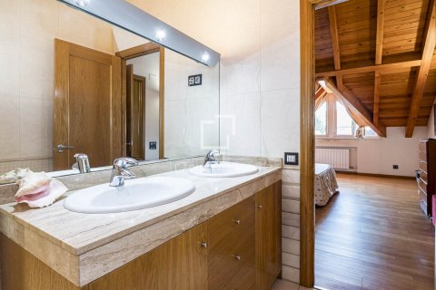 5 bedrooms villa for sale in Sant Cugat Del Valles, Barcelona, Catalonia, Spain № 7171 - photo 12