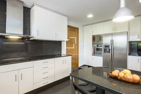 5 bedrooms villa for sale in Sant Cugat Del Valles, Barcelona, Catalonia, Spain № 7171 - photo 3