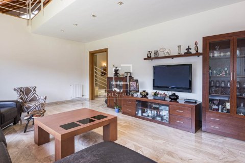 5 bedrooms villa for sale in Sant Cugat Del Valles, Barcelona, Catalonia, Spain № 7171 - photo 2