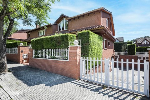 5 bedrooms villa for sale in Sant Cugat Del Valles, Barcelona, Catalonia, Spain № 7171 - photo 27