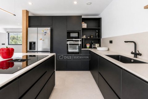 4 bedrooms villa for sale in Sitges, Barcelona, Catalonia, Spain № 7172 - photo 23