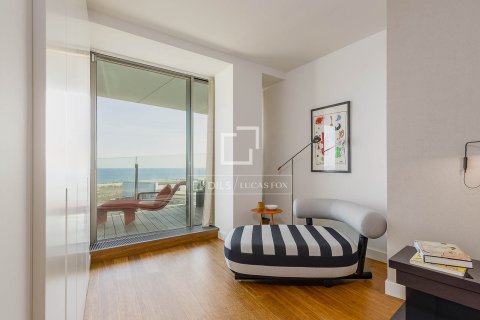 Apartamento de 3 dormitorios en venta en Barcelona, Cataluña, Spain № 6519 - foto 26