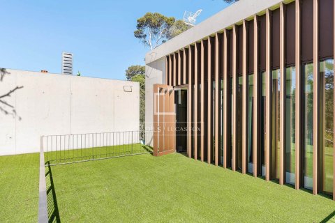 6 bedrooms villa for sale in Sant Cugat Del Valles, Barcelona, Catalonia, Spain № 4397 - photo 16