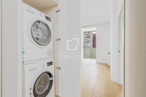 Купить квартиру в Барселона, Испания с 2 спальни, 150м², № 4401 - фото 21