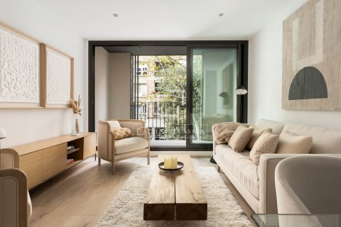 Apartamento de 3 dormitorios en venta en Barcelona, Cataluña, Spain № 4398
