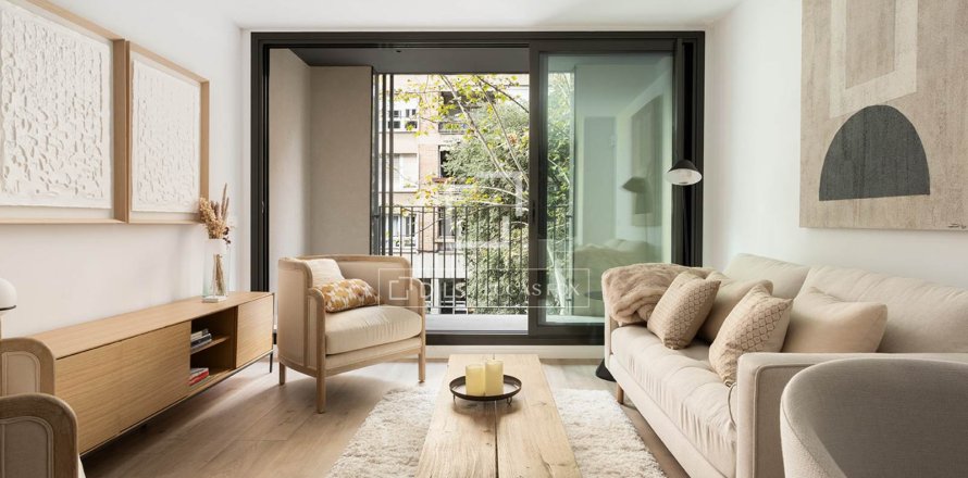 3 bedrooms apartment for sale in Barcelona, Catalonia, Spain № 4398