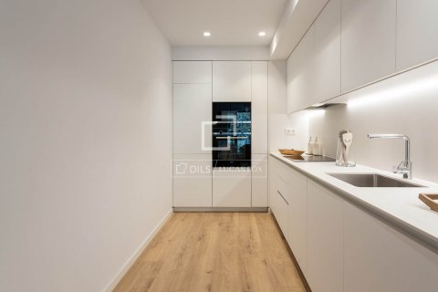3 bedrooms apartment for sale in Barcelona, Catalonia, Spain № 4398 - photo 17