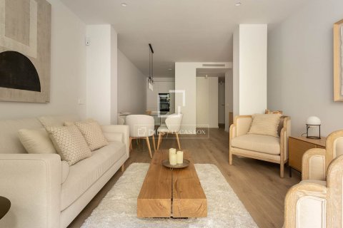 3 bedrooms apartment for sale in Barcelona, Catalonia, Spain № 4398 - photo 6