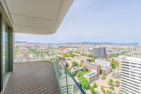 Apartamento de 4 dormitorios en venta en Barcelona, Cataluña, Spain № 3596 - foto 29