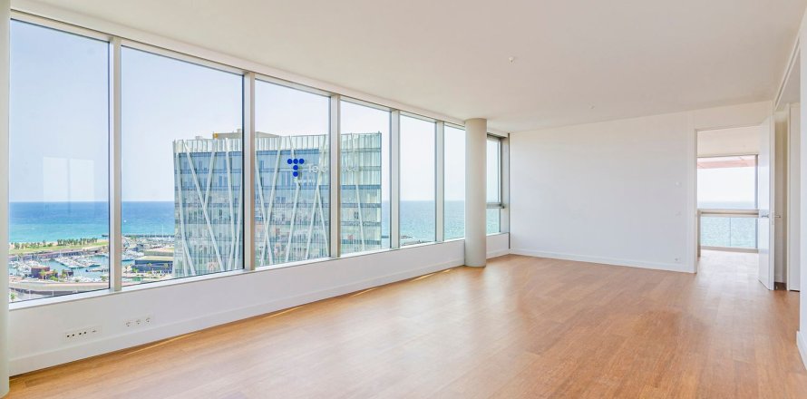 Apartamento de 4 dormitorios en venta en Barcelona, Cataluña, Spain № 3597