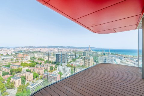 Apartamento de 4 dormitorios en venta en Barcelona, Cataluña, Spain № 3597 - foto 20
