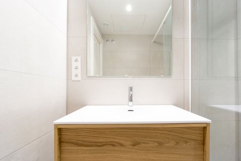 Купить квартиру в Барселона, Испания с 3 комнаты, 91м², № 3591 - фото 4