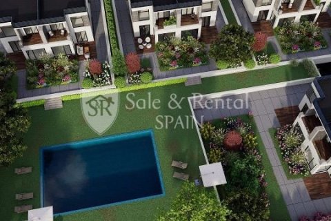 Сasa de 3 dormitorios en venta en Lloret de Mar, Gerona, Cataluña, Spain № 6790 - foto 17