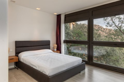 Сasa de 4 dormitorios en venta en Begur, Gerona, Cataluña, Spain № 6793 - foto 12
