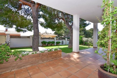 Сasa de 3 dormitorios en venta en Coma-Ruga, Tarragona, Cataluña, Spain № 6794 - foto 27