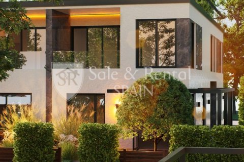 Сasa de 3 dormitorios en venta en Lloret de Mar, Gerona, Cataluña, Spain № 6791