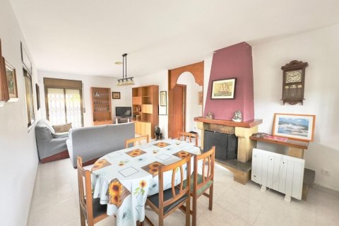 Сasa de 4 dormitorios en venta en Coma-Ruga, Tarragona, Cataluña, Spain № 6795 - foto 3