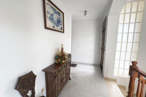 Сasa de 4 dormitorios en venta en Coma-Ruga, Tarragona, Cataluña, Spain № 6795 - foto 23