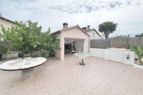 Сasa de 4 dormitorios en venta en Coma-Ruga, Tarragona, Cataluña, Spain № 6795 - foto 15