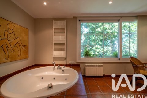 3 bedrooms house for sale in Alcoletge, Lleida, Catalonia, Spain № 7505 - photo 16