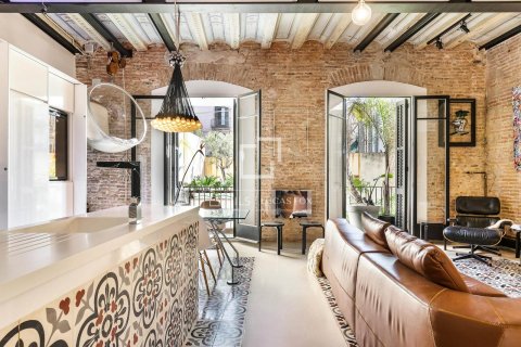 Apartamento de 2 dormitorios en venta en Barcelona, Cataluña, Spain № 4507 - foto 4