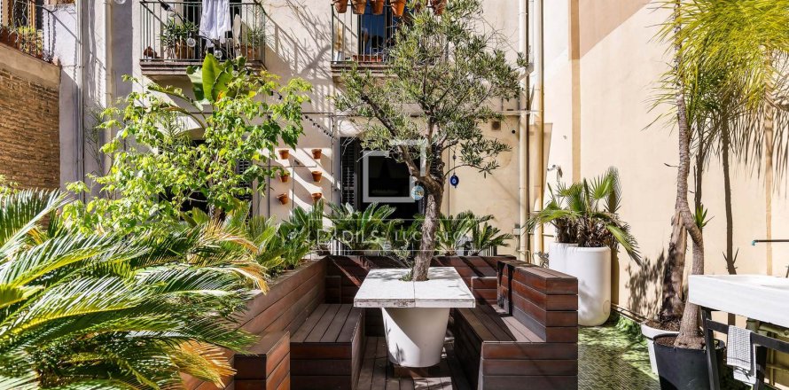 Apartamento de 2 dormitorios en venta en Barcelona, Cataluña, Spain № 4507
