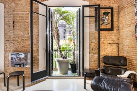 Apartamento de 2 dormitorios en venta en Barcelona, Cataluña, Spain № 4507 - foto 8