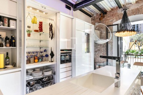 Apartamento de 2 dormitorios en venta en Barcelona, Cataluña, Spain № 4507 - foto 6