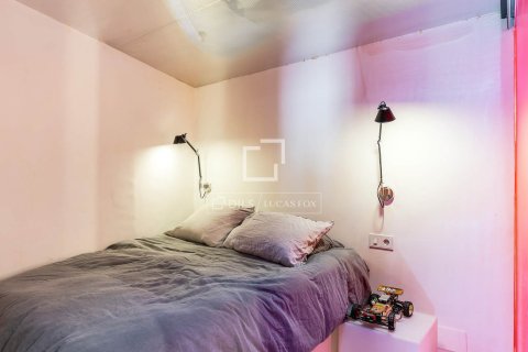 Apartamento de 2 dormitorios en venta en Barcelona, Cataluña, Spain № 4507 - foto 15