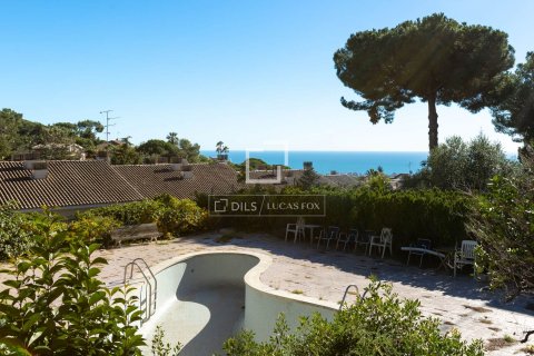 Villa de 9 dormitorios en venta en Premia De Dalt, Barcelona, Cataluña, Spain № 4502 - foto 24