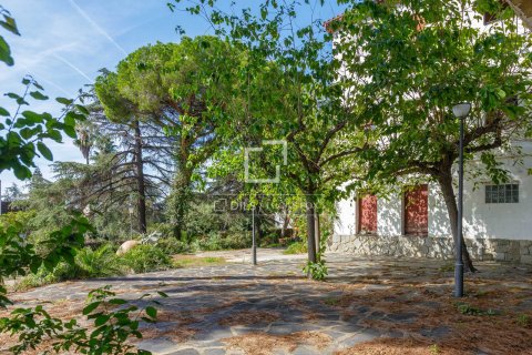Villa de 9 dormitorios en venta en Premia De Dalt, Barcelona, Cataluña, Spain № 4502 - foto 6