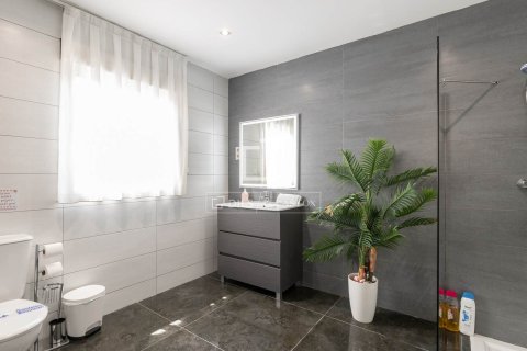 7 bedrooms villa for rent in Castelldefels, Barcelona, Catalonia, Spain № 4508 - photo 25