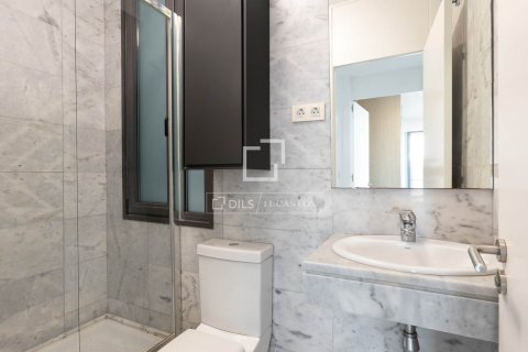 Villa de 4 dormitorios en venta en Sant Vicenc De Montalt, Barcelona, Cataluña, Spain № 3861 - foto 22