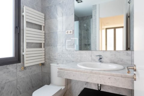 Villa de 4 dormitorios en venta en Sant Vicenc De Montalt, Barcelona, Cataluña, Spain № 3861 - foto 20