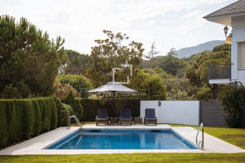 6 bedrooms villa for sale in Cabrera de Mar, Barcelona, Catalonia, Spain № 3858 - photo 2