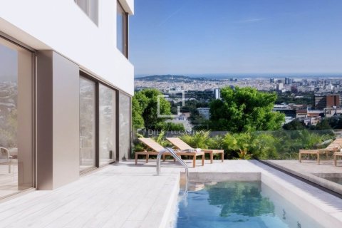 Villa de 4 dormitorios en venta en Esplugues de Llobregat, Barcelona, Cataluña, Spain № 3864 - foto 4