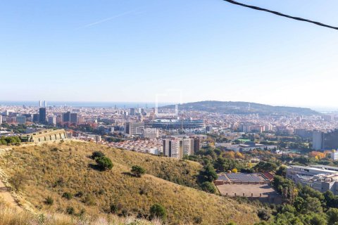 Villa de 4 dormitorios en venta en Esplugues de Llobregat, Barcelona, Cataluña, Spain № 3864 - foto 29
