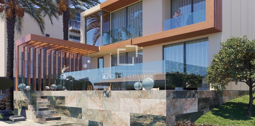 Villa de 4 dormitorios en venta en Alella, Barcelona, Cataluña, Spain № 3863