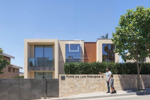 Villa de 4 dormitorios en venta en Alella, Barcelona, Cataluña, Spain № 3863 - foto 4