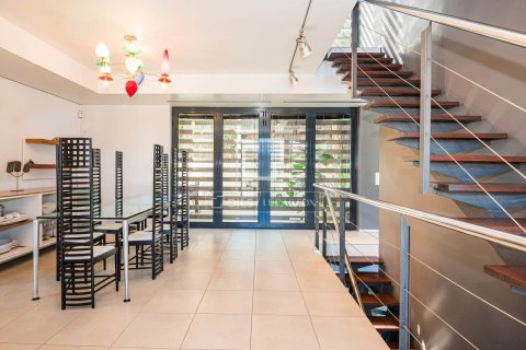 Villa de 6 dormitorios en venta en Sant Cugat del Vallès, Barcelona, Cataluña, Spain № 6394 - foto 15