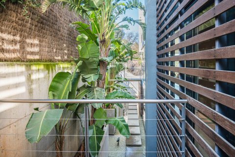 Villa de 6 dormitorios en venta en Sant Cugat del Vallès, Barcelona, Cataluña, Spain № 6394 - foto 26