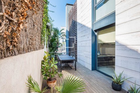 Villa de 6 dormitorios en venta en Sant Cugat del Vallès, Barcelona, Cataluña, Spain № 6394 - foto 25