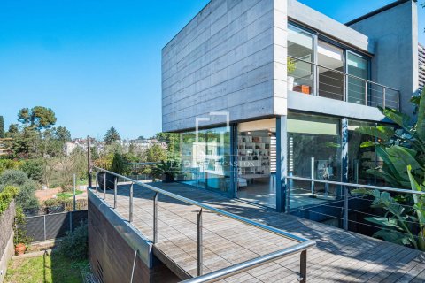 Villa de 6 dormitorios en venta en Sant Cugat del Vallès, Barcelona, Cataluña, Spain № 6394 - foto 10
