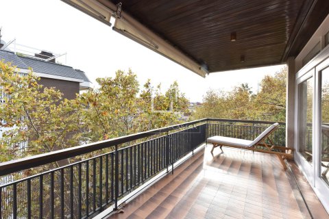 4 bedrooms apartment for sale in Barcelona, Catalonia, Spain № 6395 - photo 13