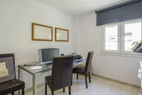 Сasa de 7 dormitorios en venta en Barcelona, Cataluña, Spain № 1608 - foto 11