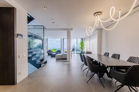 Сasa de 7 dormitorios en venta en Barcelona, Cataluña, Spain № 1607 - foto 4