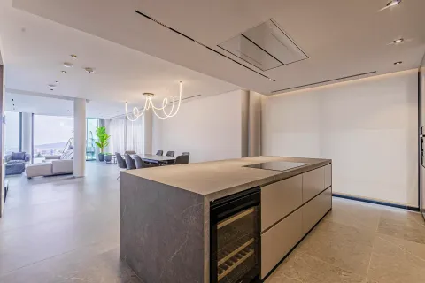 Сasa de 7 dormitorios en venta en Barcelona, Cataluña, Spain № 1607 - foto 7