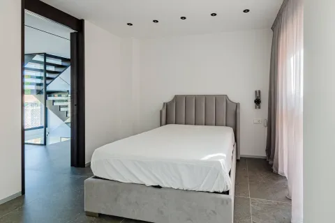 Сasa de 7 dormitorios en venta en Barcelona, Cataluña, Spain № 1607 - foto 24