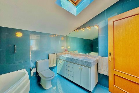 3 bedrooms apartment for sale in Palamos, Girona, Catalonia, Spain № 1609 - photo 23