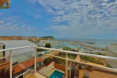 3 bedrooms apartment for sale in Palamos, Girona, Catalonia, Spain № 1609 - photo 6